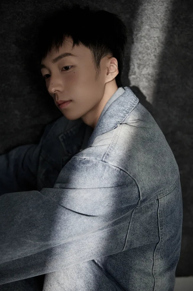 Close denim portrait of ZGY